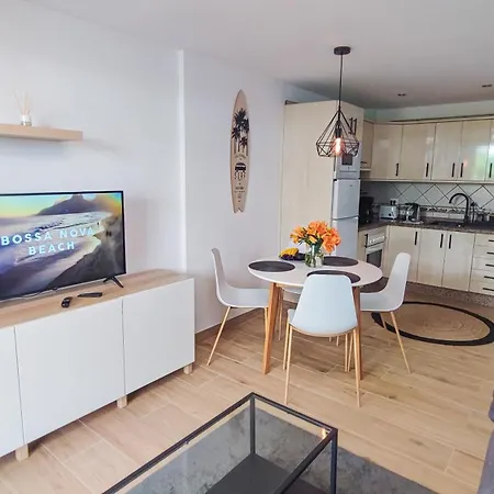 Diamantes - Relaxing Tenerife Getaway - Heated Pool - Cristianos Apartment Los Cristianos (Tenerife)